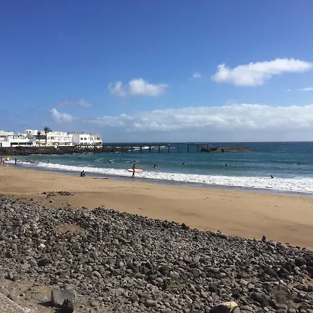 Holiday home Casa Lili - Shared Pool - Close To Seafront Promenade - Sea Views From Upper Terrace Punta Mujeres